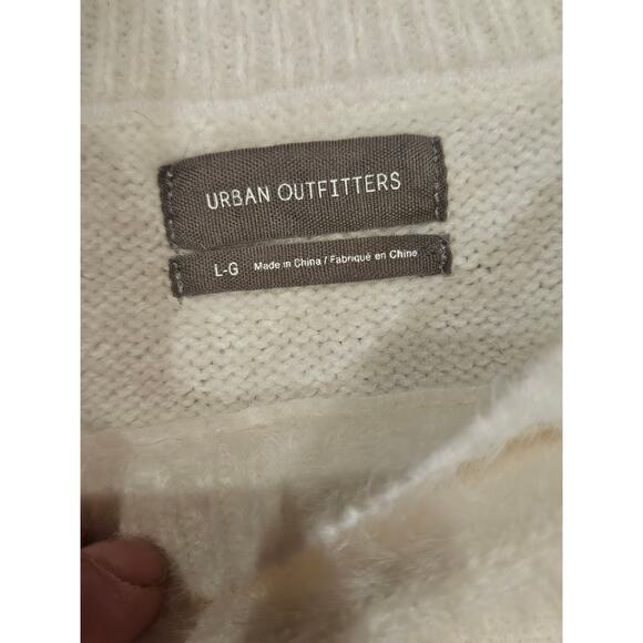 Urban Outfitters white fuzzy fluffy crop sweater womens juniors large free peopl - Picture 4 of 8